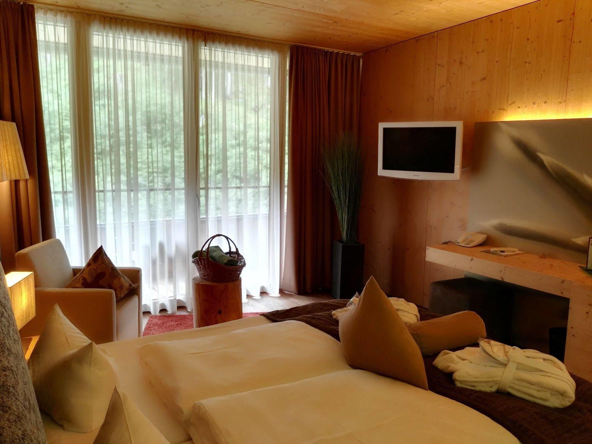 Spa Hotel Zedern Klang Hopfgarten in Defereggen Zewnętrze zdjęcie