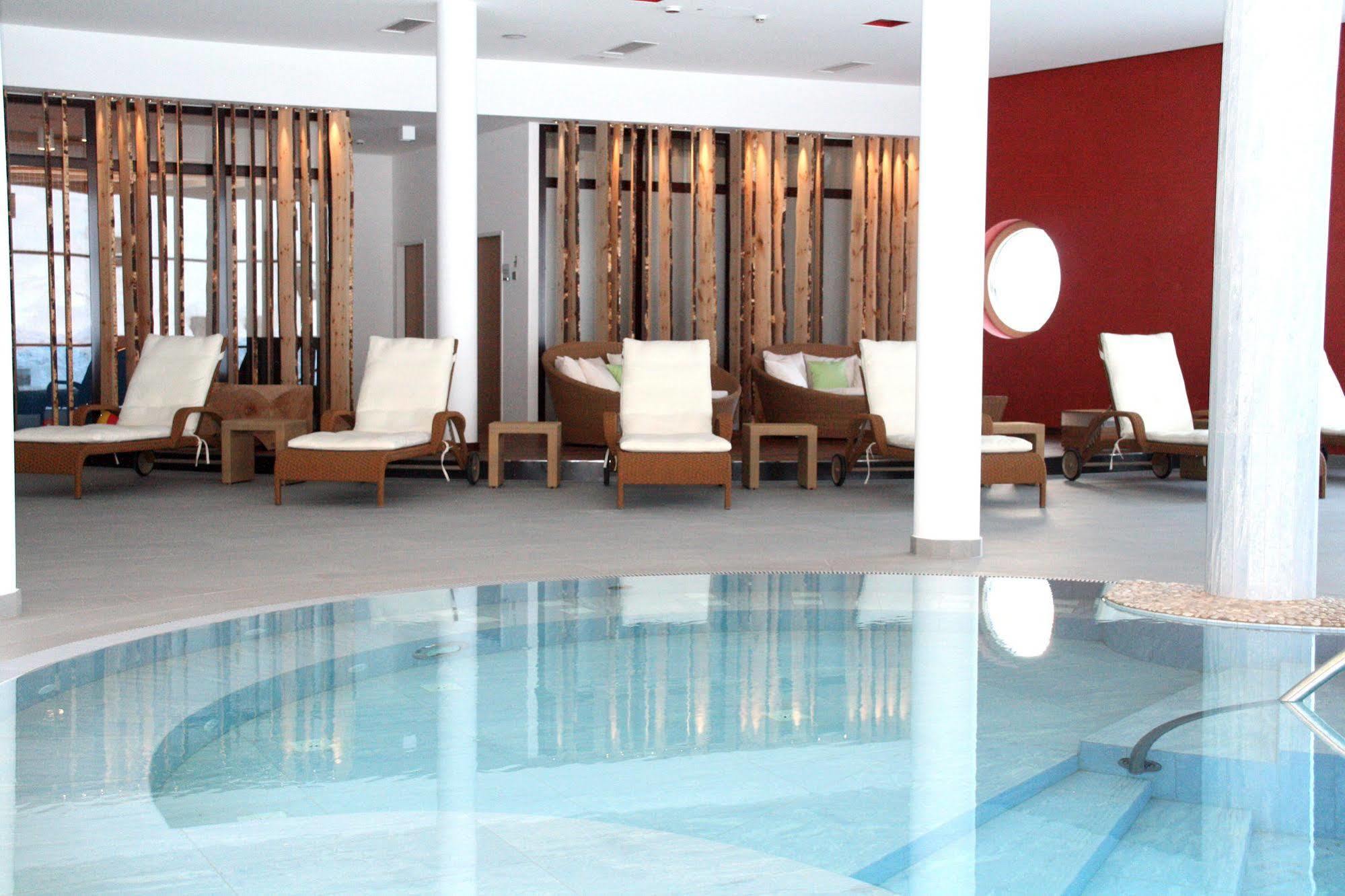 Spa Hotel Zedern Klang Hopfgarten in Defereggen Zewnętrze zdjęcie